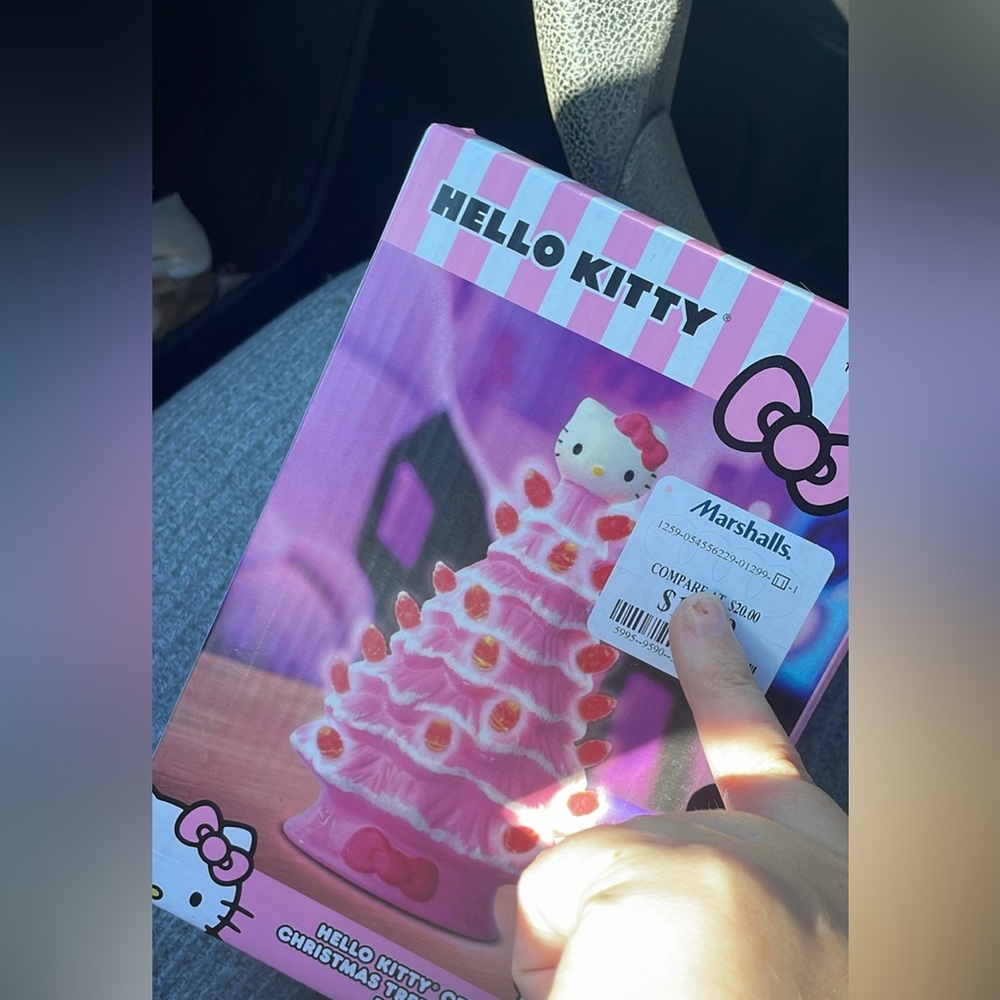 Hello Kitty ceramic Christmas tree